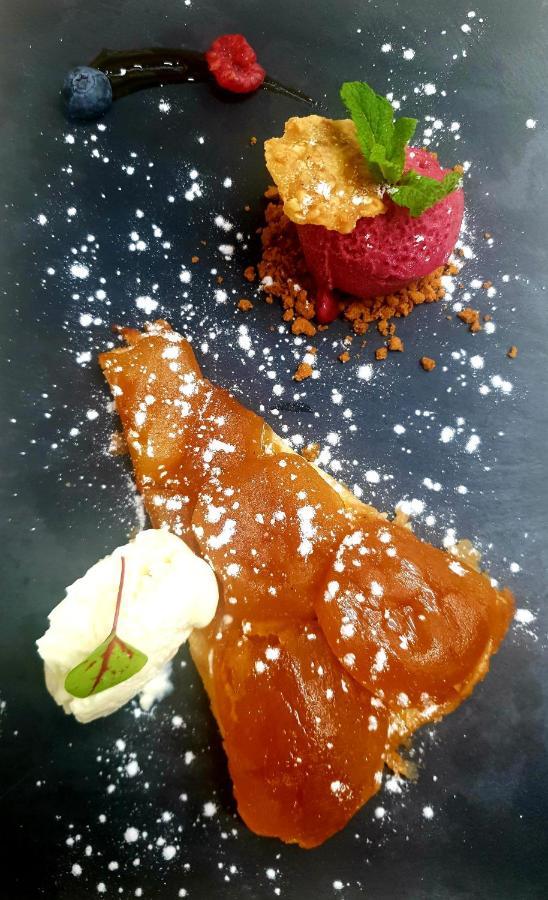 Chateau D'Arance Hotel Restaurant Espace Bien-Etre Cette-Eygun 외부 사진
