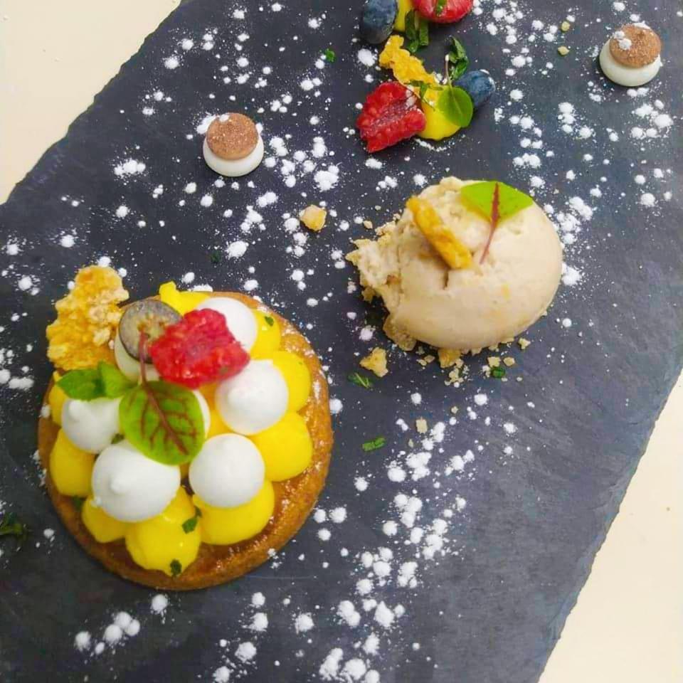 Chateau D'Arance Hotel Restaurant Espace Bien-Etre Cette-Eygun 외부 사진