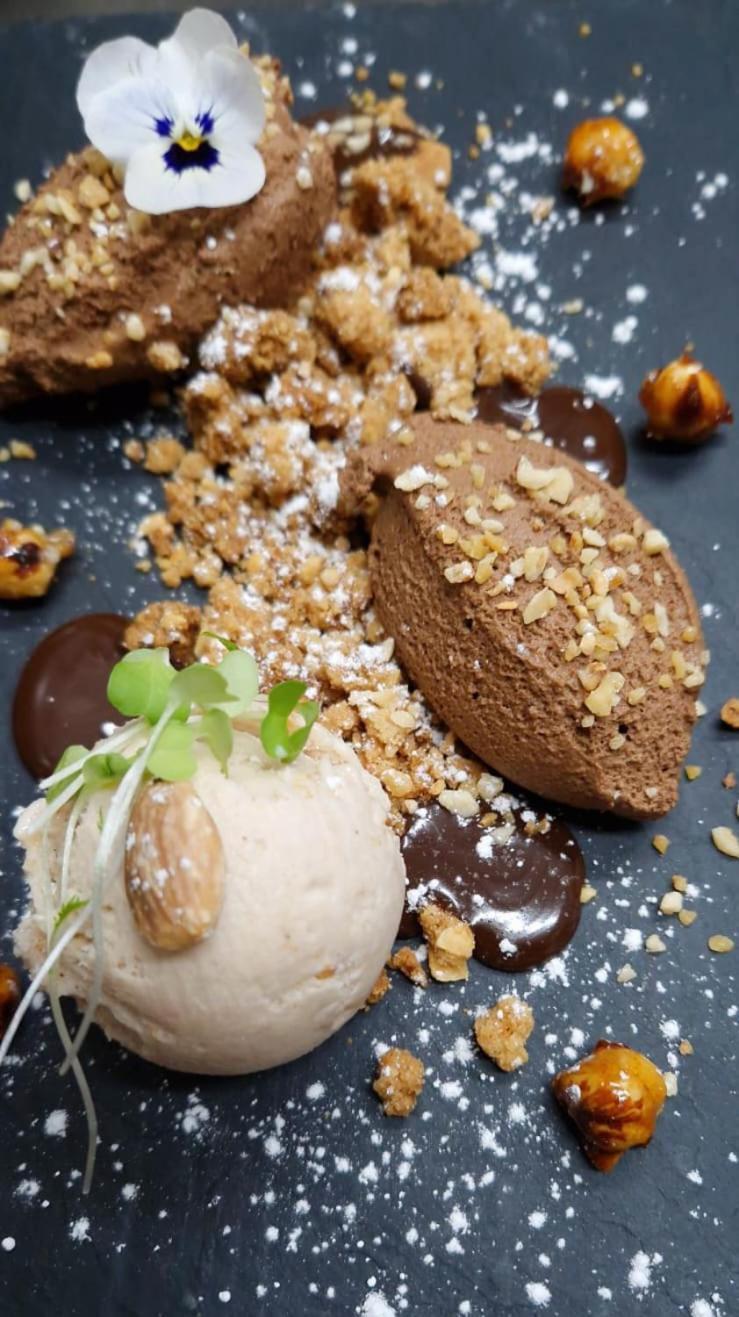 Chateau D'Arance Hotel Restaurant Espace Bien-Etre Cette-Eygun 외부 사진