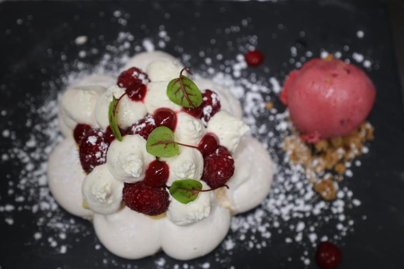 Chateau D'Arance Hotel Restaurant Espace Bien-Etre Cette-Eygun 외부 사진